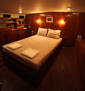 Back cabin